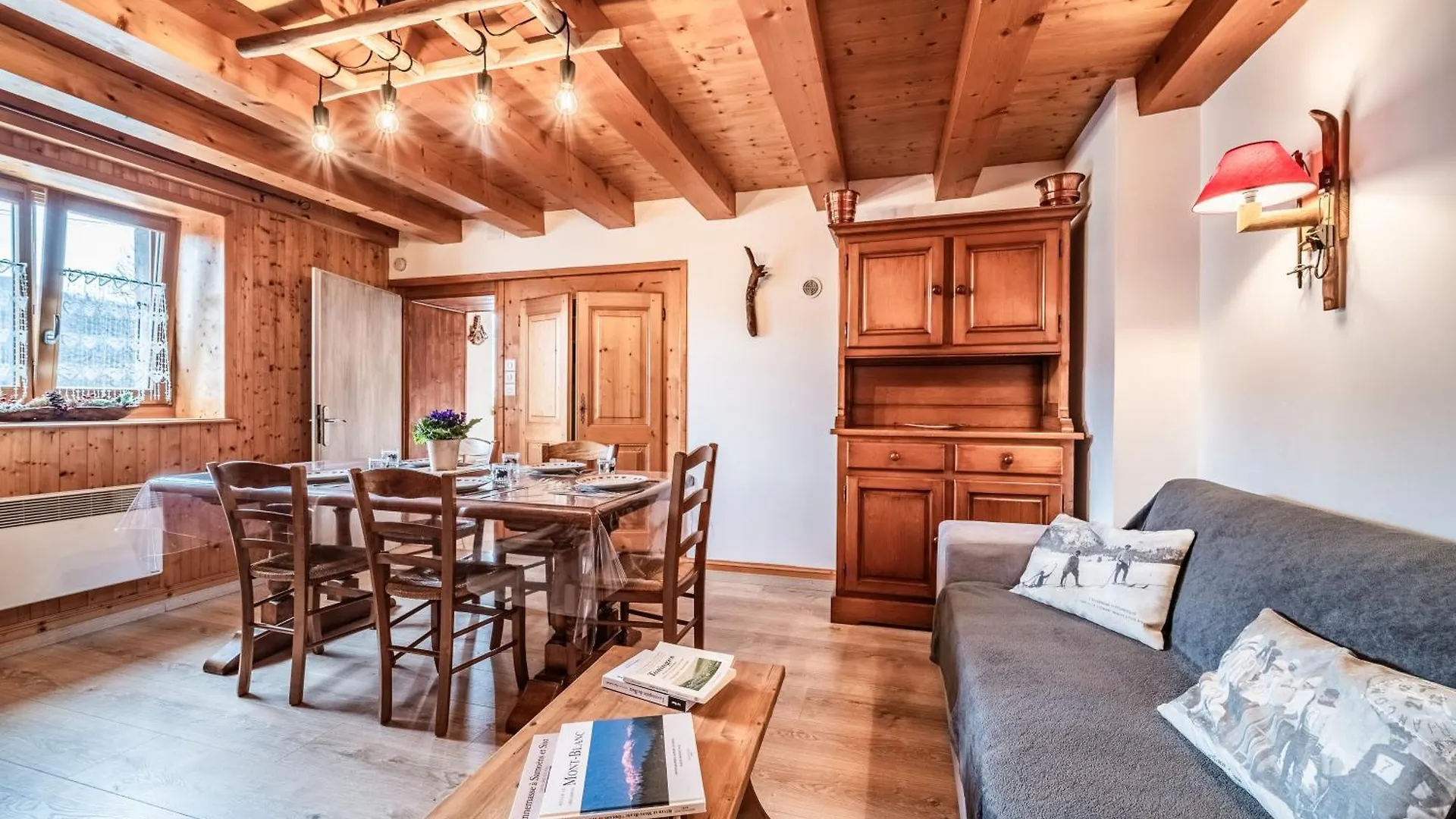아파트 Gite La Ferme De La Plaigne 타낭즈