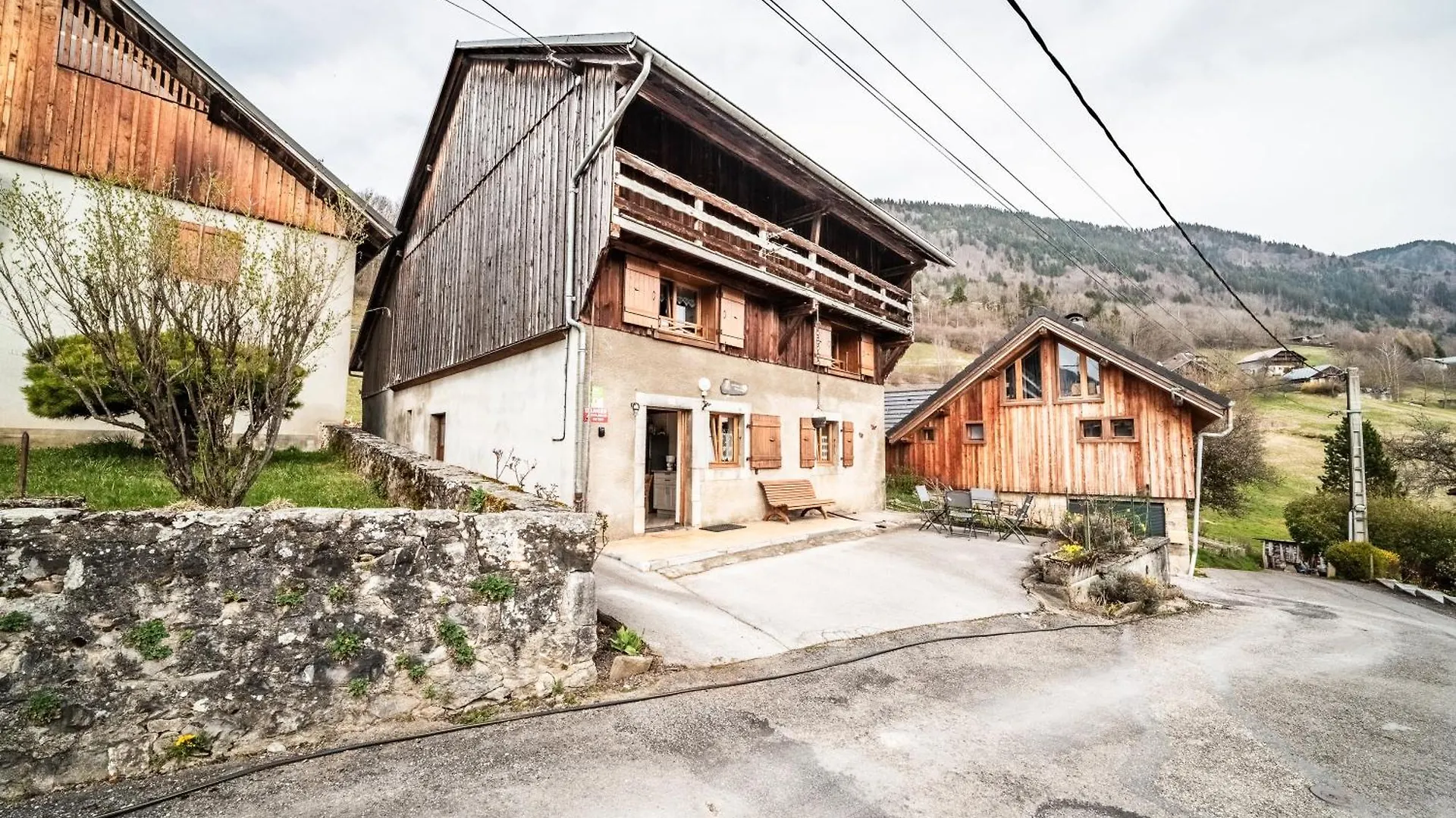 Gite La Ferme De La Plaigne 타낭즈